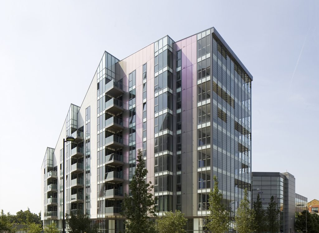 Riverside Quarter Phase III, Wandsworth - architecture